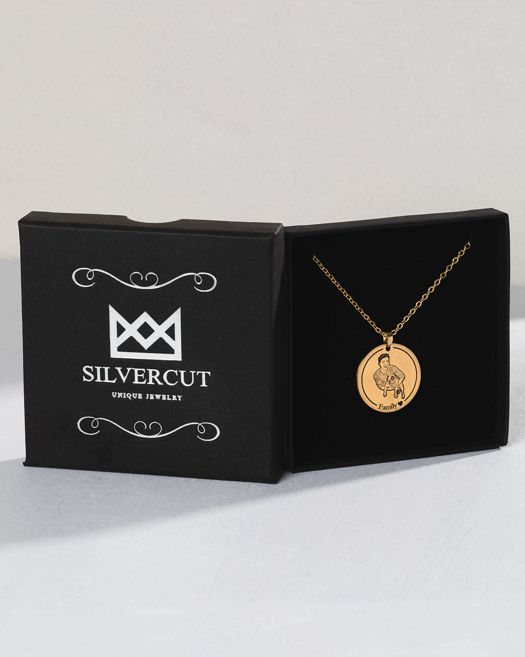 Colar de Medalhão