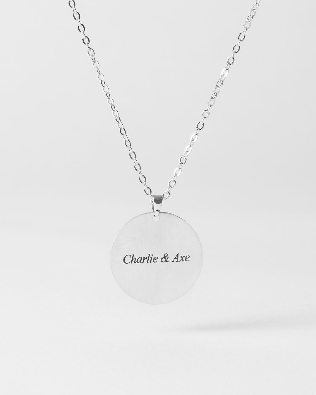 Colar de Medalhão