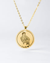 Colar de Medalhão