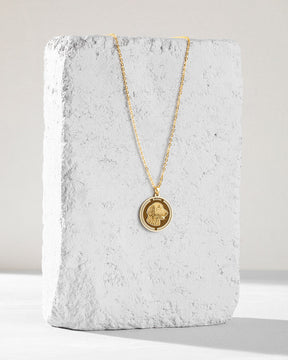 Colar de Medalhão