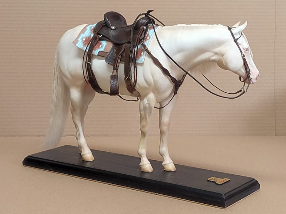 Escultura Cavalo Branco